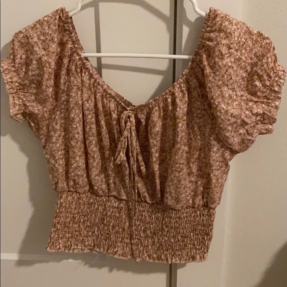 Light pink shirt!! never worn!!